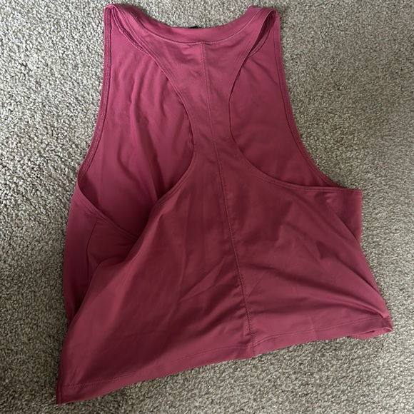 Under Armour Workout Tank Too - Picture 3 of 3